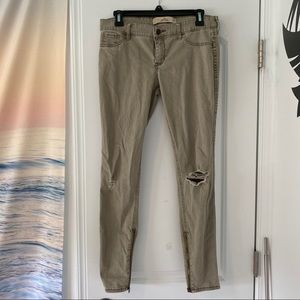 Hollister Super Skinny Jeans